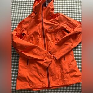 Arc’teryx Women’s Sentinel AR Gore-Tex Ski Shell — Medium